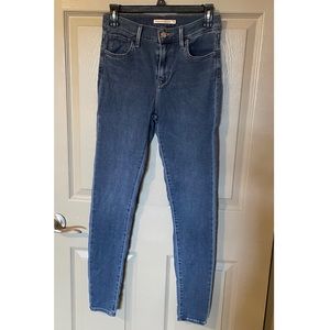 Levi Super Skinny Jeans